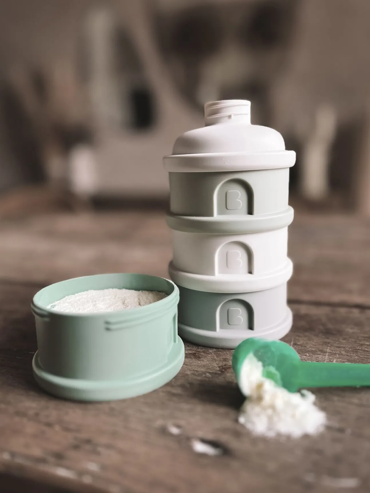 Boite Doseuse 4 Compartiments Cotton / Sage Green